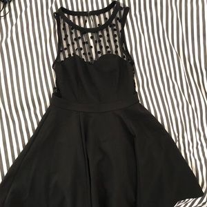 Sweetheart neck, Mini flare dress.